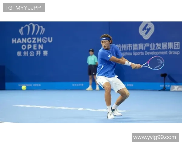 赛后分析:北京与杭州网球队在比赛中的战术灵活性对比探讨 赛后分析:北京与杭州网球队在比赛中的战术灵活性对比探讨